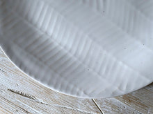 Dinner Plate - Herringbone White